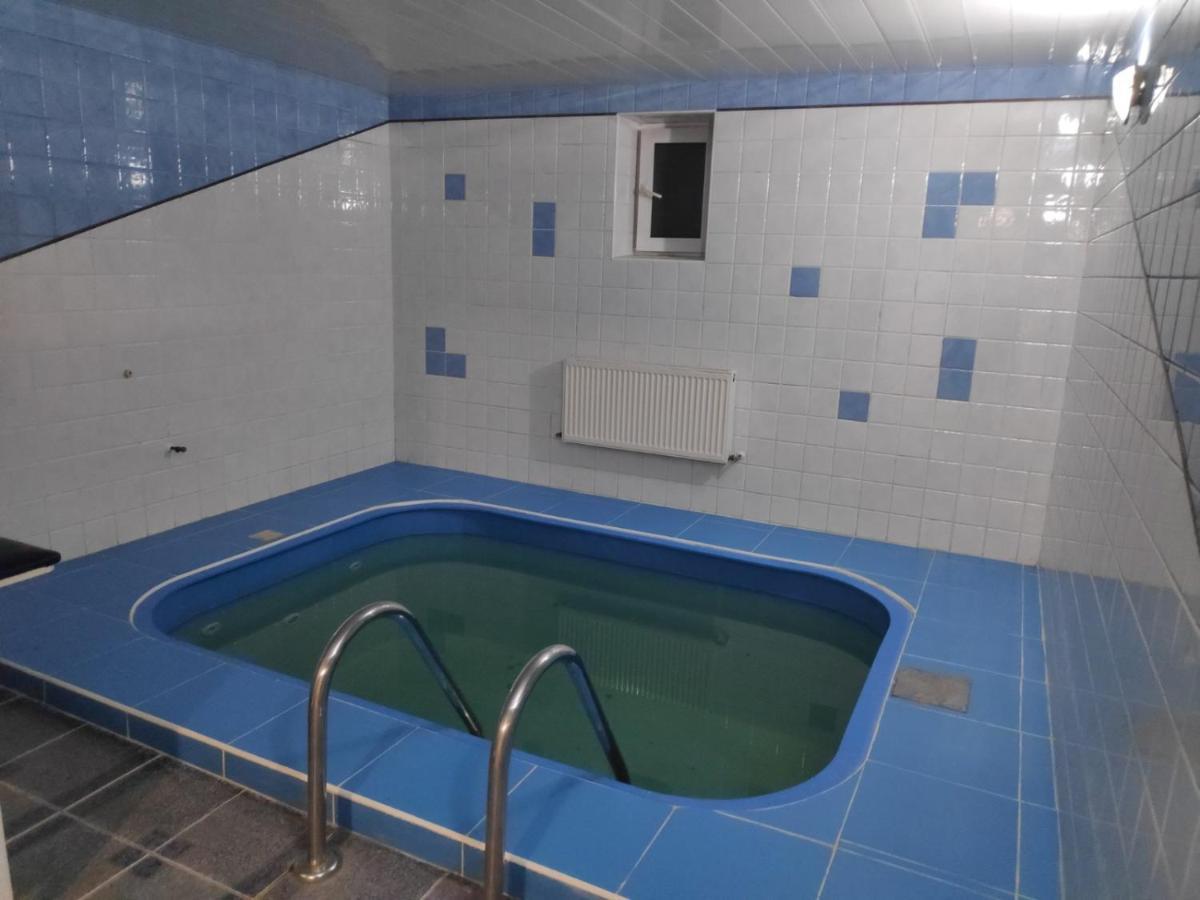 Mini Chisinau Hotel Dış mekan fotoğraf