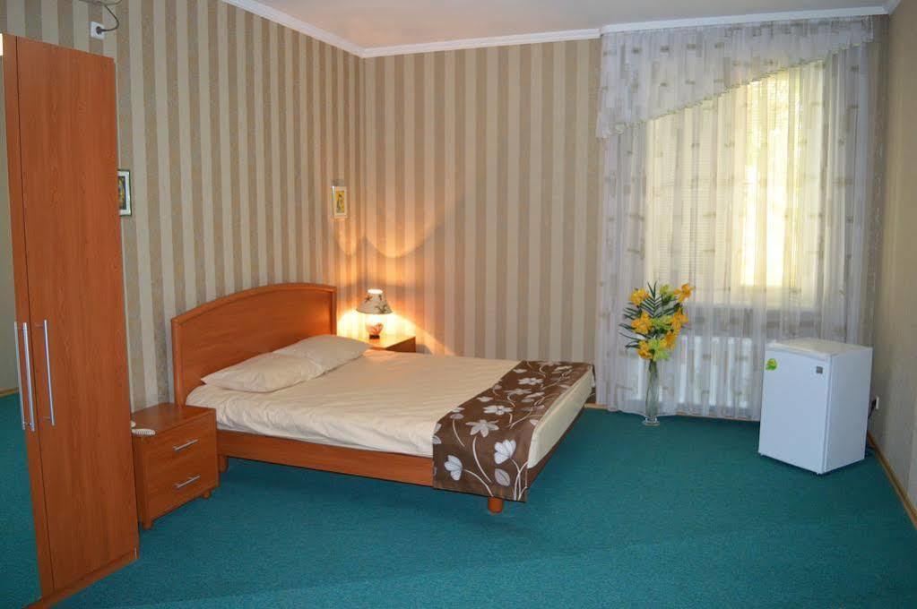 Mini Chisinau Hotel Dış mekan fotoğraf